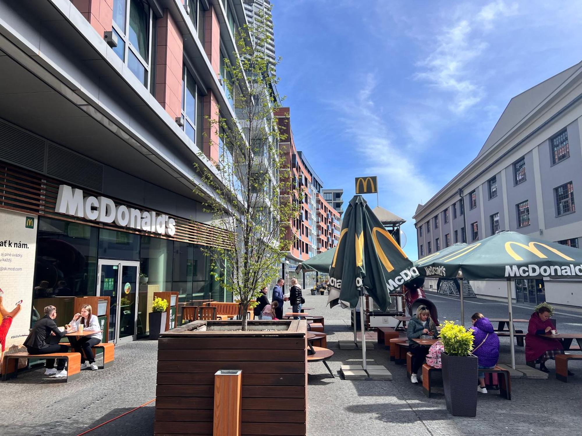 Faro Studio Eurovea Bratislava Eksteriør billede